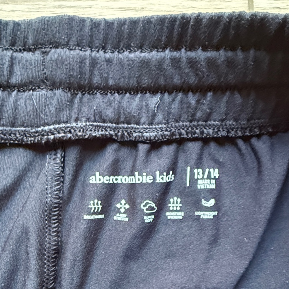 Abercrombie Kids Black Joggers - Picture 2 of 6